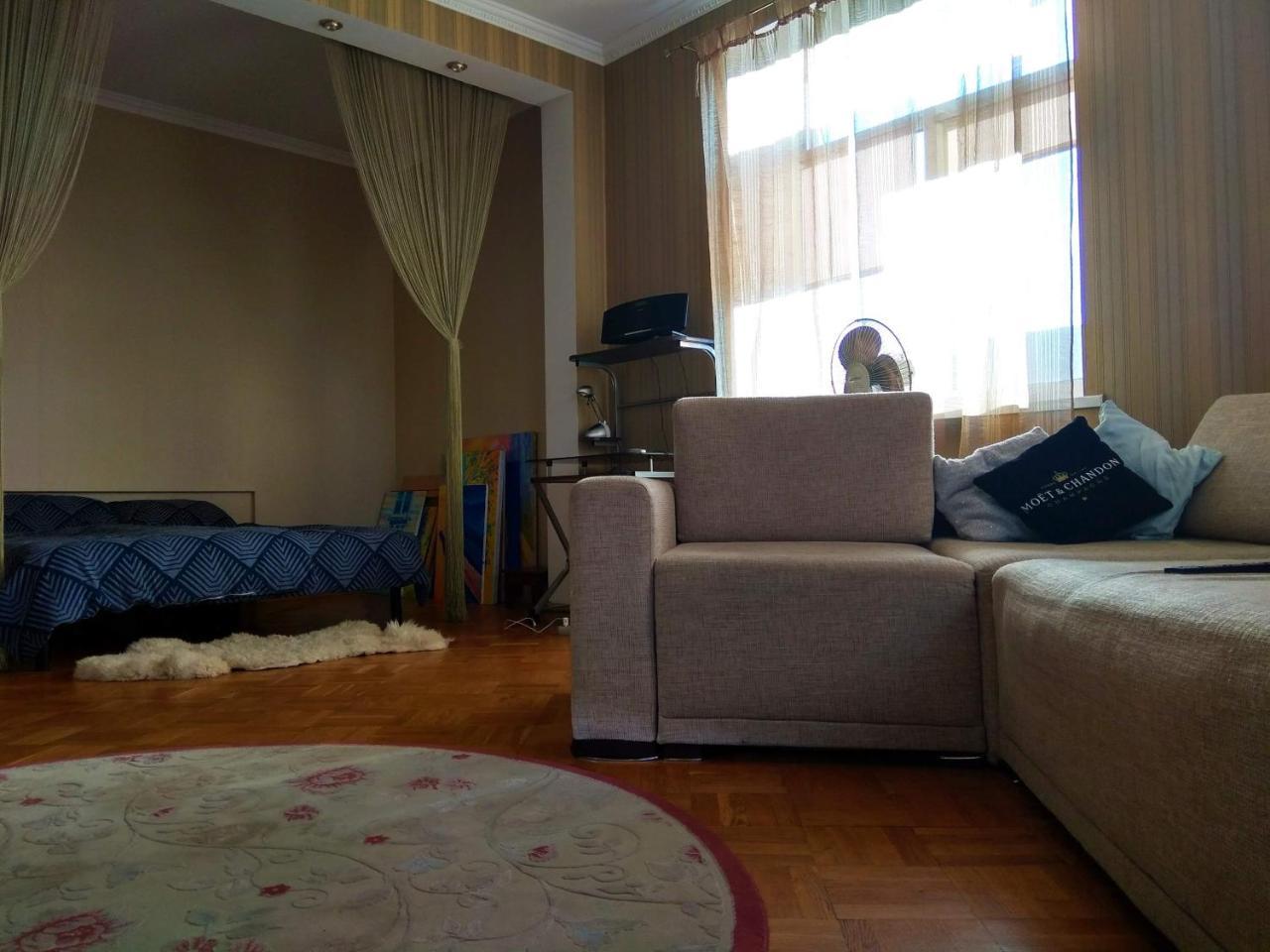 Alabama Mama Apartment Kiev Exterior foto