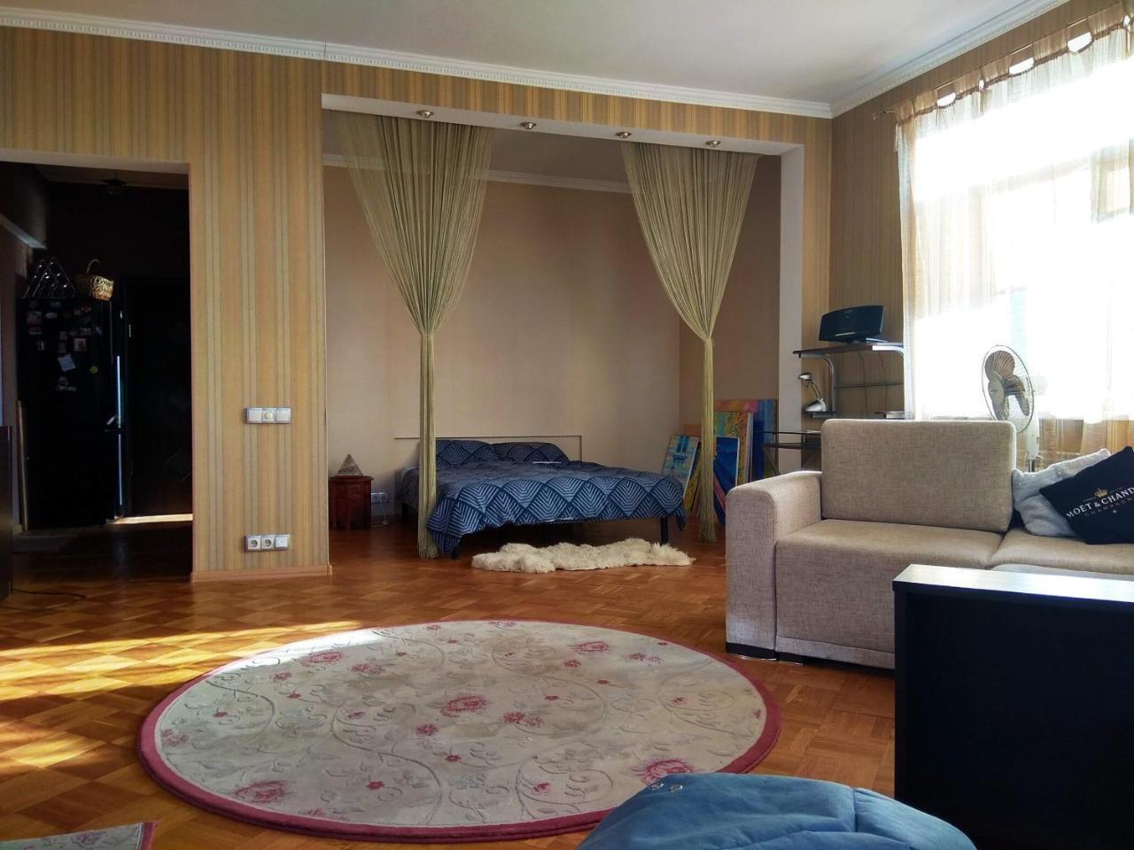 Alabama Mama Apartment Kiev Exterior foto